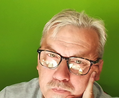 Portraitfoto von Thomas Langkau